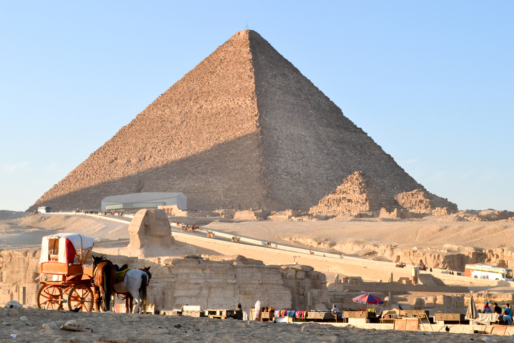 Piramida lui Khufu sau Piramida lui  Cheops :
